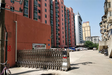 城西清河锦城2室2厅1卫90万104m2出售